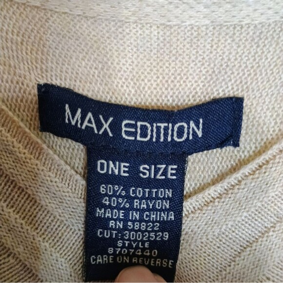 Max Edition Women's Poncho Size OS - Picture 3 of 3